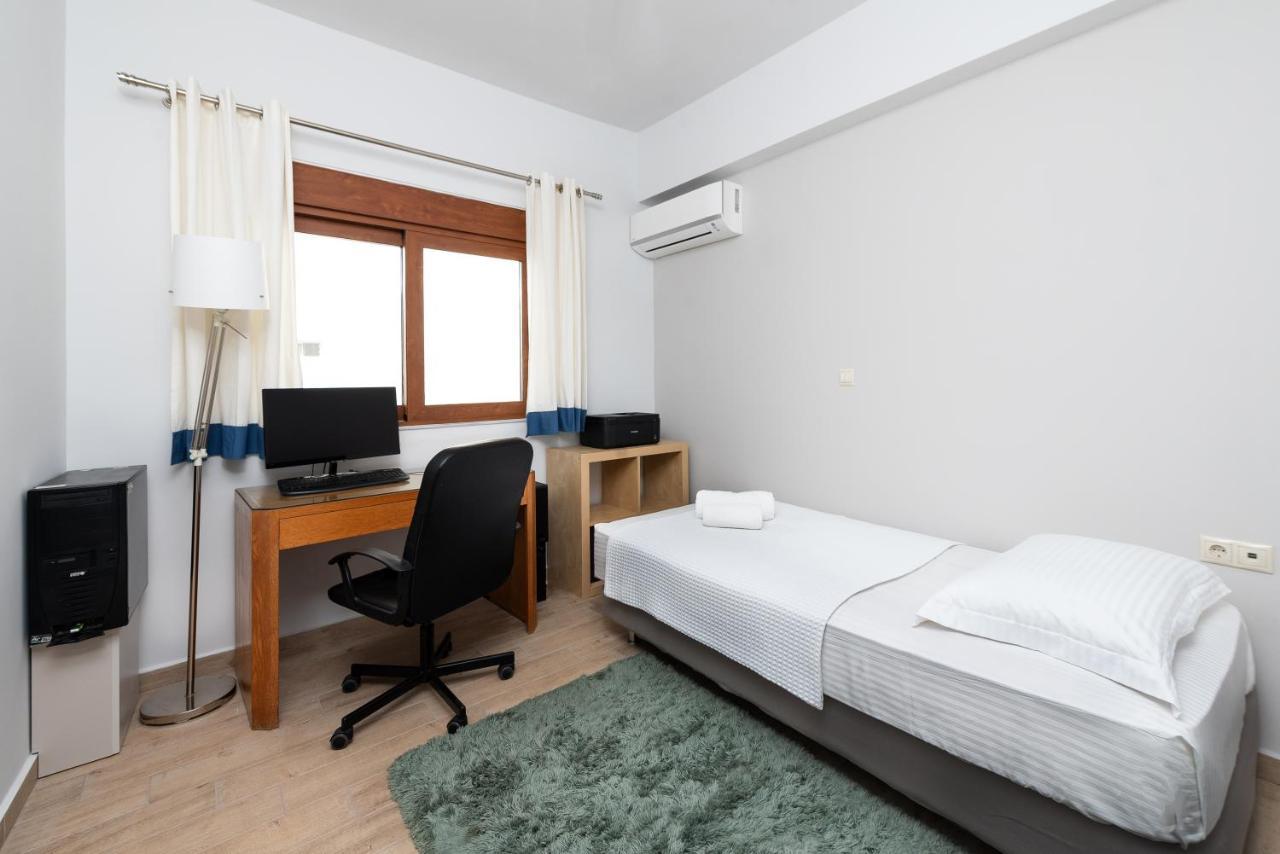Ritas Modern In-City House Rhodes City Eksteriør billede